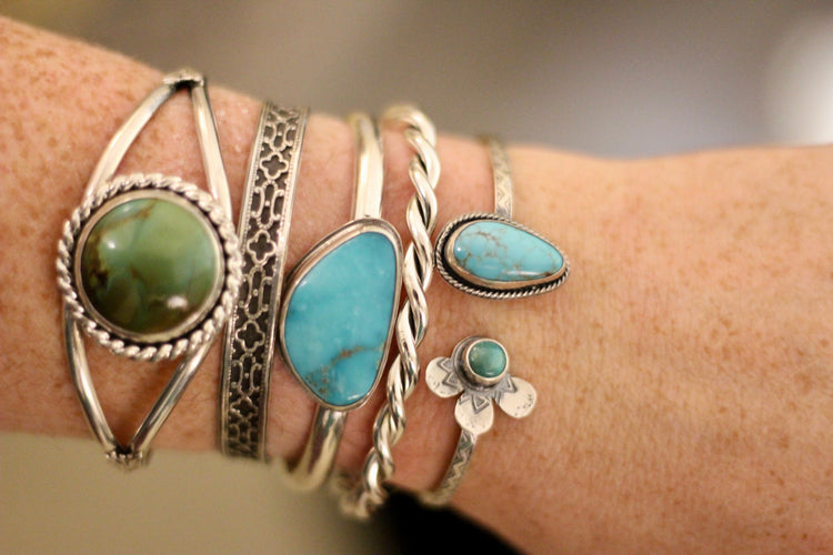 Bangles I Bracelets